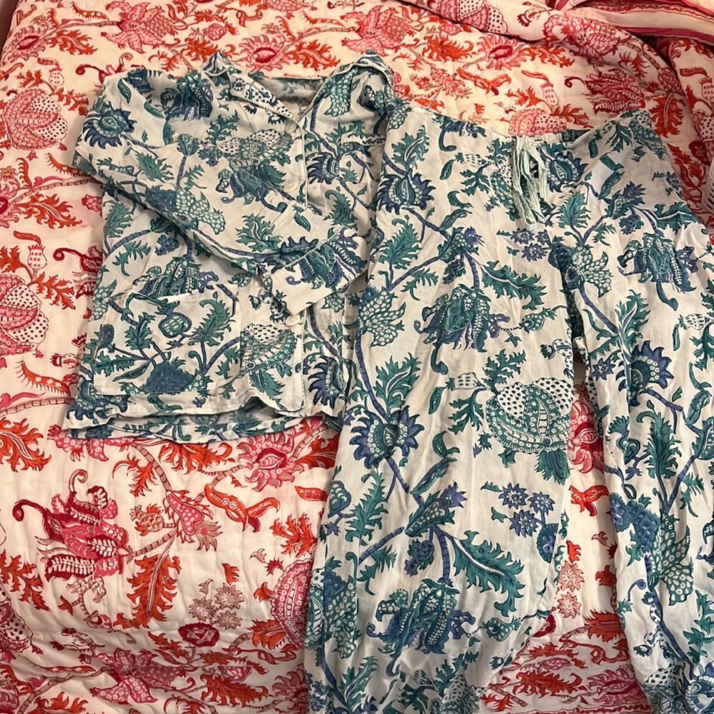 Light and airy roller rabbit kimono set!